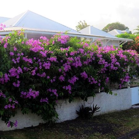 Vila Bungalow Soleil Sainte-Anne  Exteriér fotografie